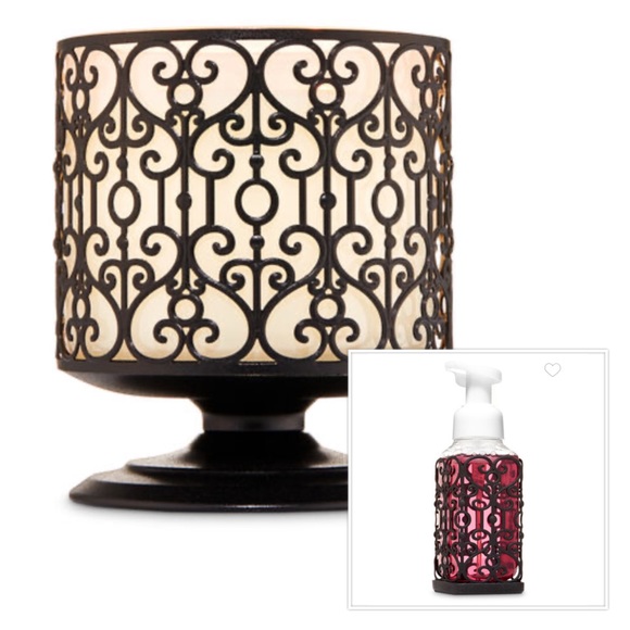 Bath & Body Works Other - B&BW Ornate Heart 3-Wick Candle & Soap Holder Set